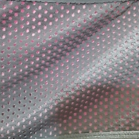 Sports Bra - Picture 3 of 3